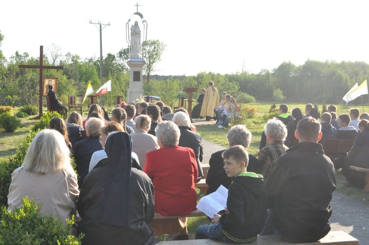 Mała Fatima w Korzeniowie