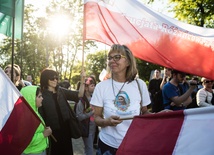 Demonstracje przeciw "Klątwie"