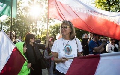 Pikieta Teatru Powszechnego organizowana przez środowiska narodowe zaplanowana jest na kilka dni