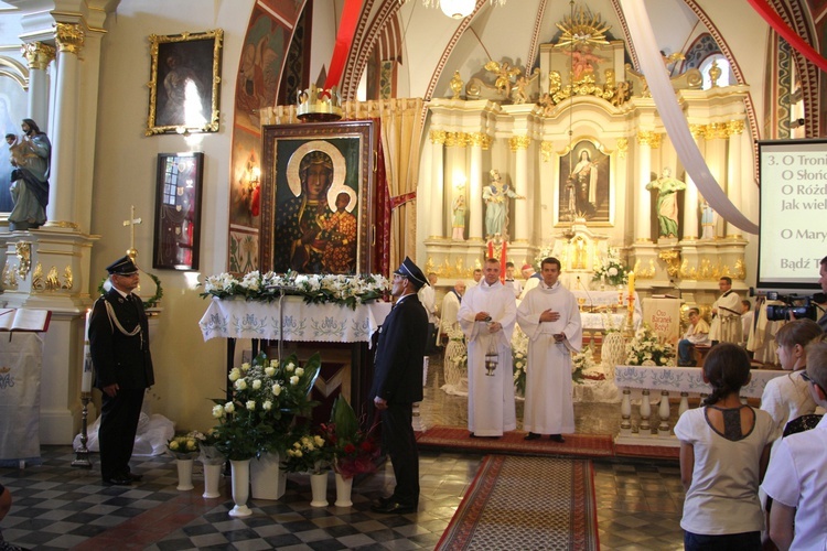 Powitanie ikony MB Częstochowskiej w Bielawach