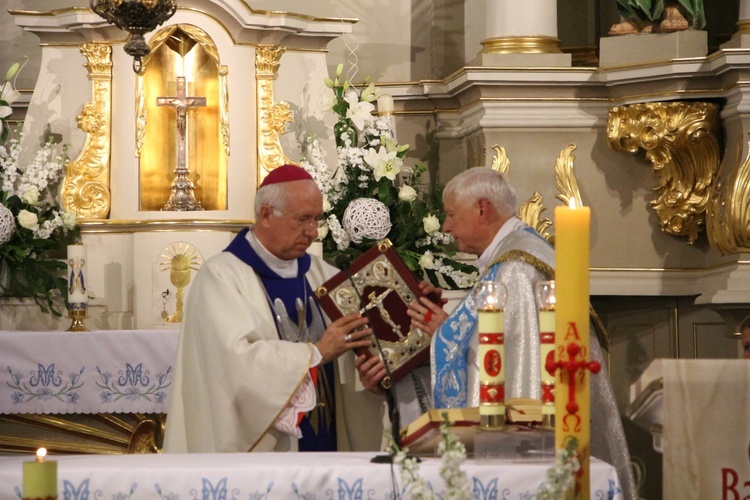 Powitanie ikony MB Częstochowskiej w Bielawach