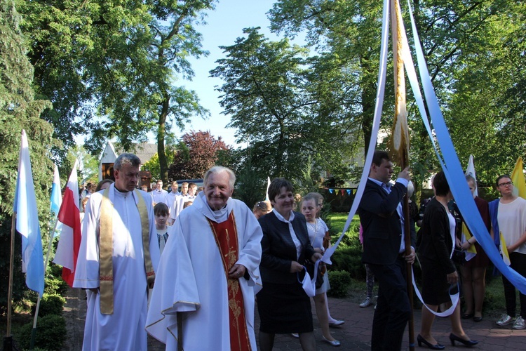 Powitanie ikony MB Częstochowskiej w Bielawach