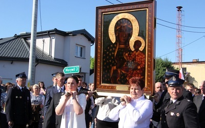 Powitanie ikony MB Częstochowskiej w Bielawach