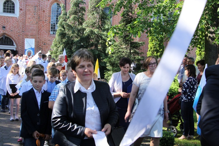 Powitanie ikony MB Częstochowskiej w Bielawach