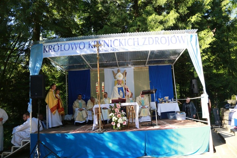 Procesja do Królowej Krynickich Zdrojów