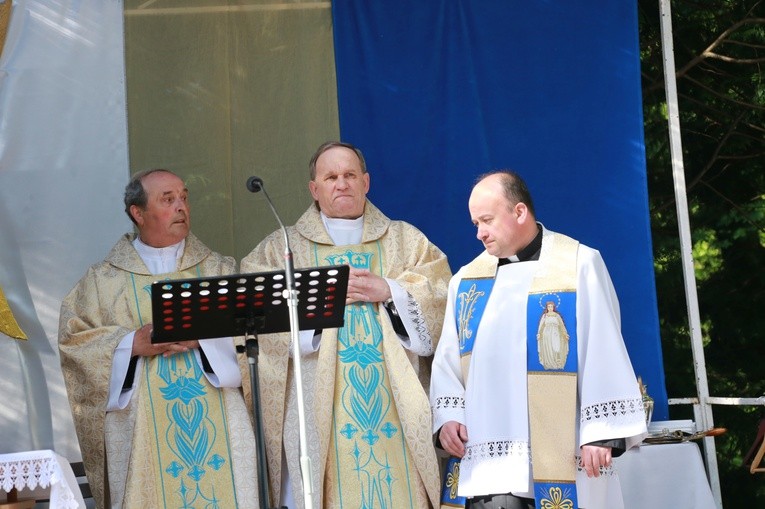 Procesja do Królowej Krynickich Zdrojów
