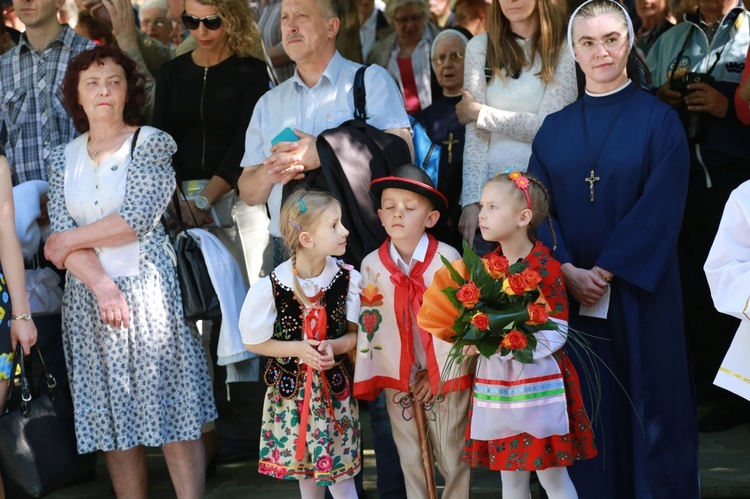 Procesja do Królowej Krynickich Zdrojów