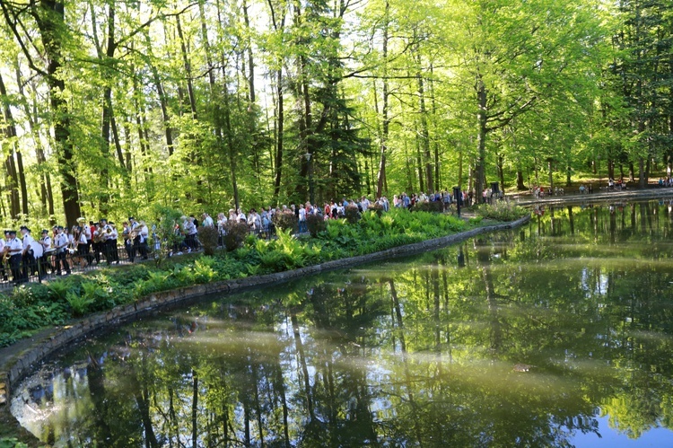 Procesja do Królowej Krynickich Zdrojów