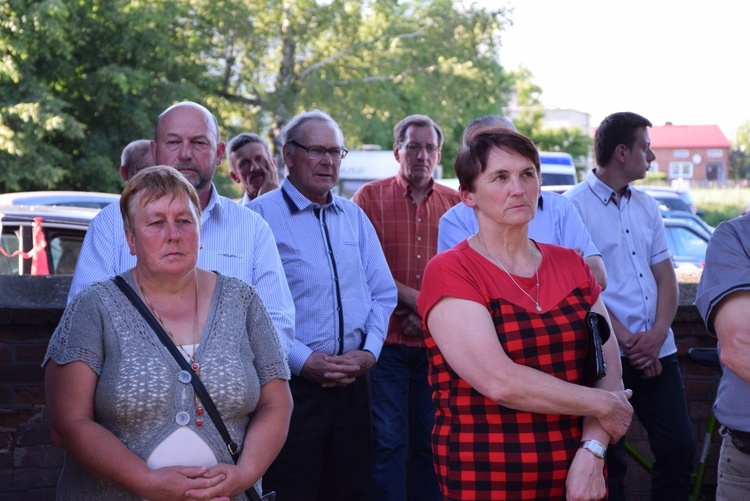 Powitanie ikony MB Częstochowskiej w Oszkowicach