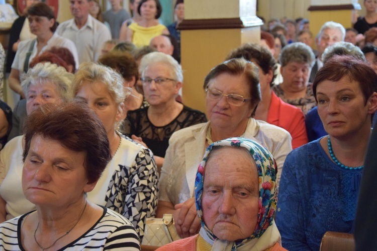 Powitanie ikony MB Częstochowskiej w Oszkowicach