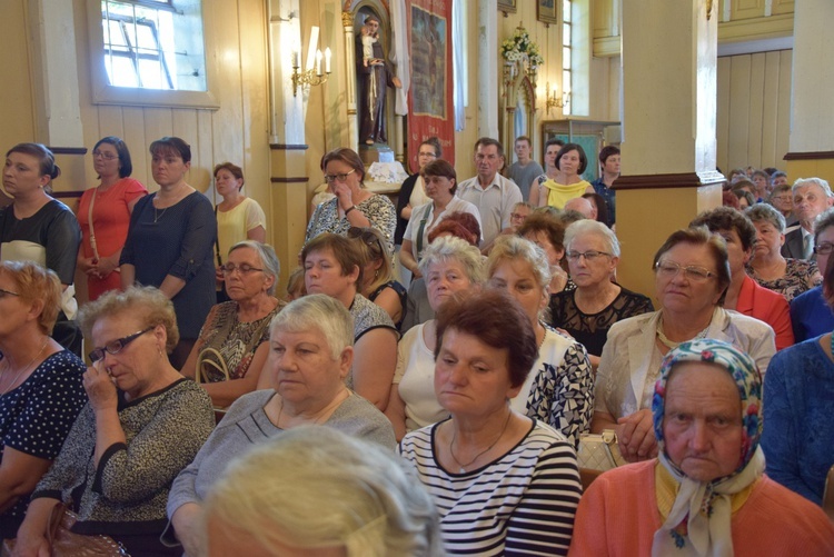 Powitanie ikony MB Częstochowskiej w Oszkowicach