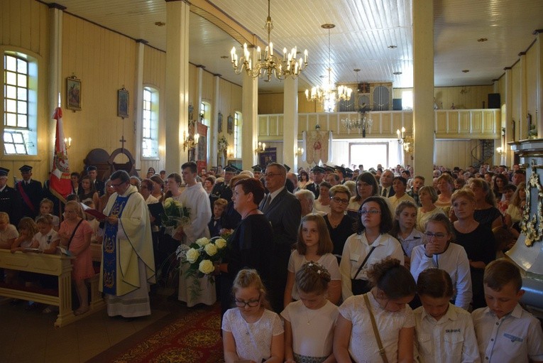 Powitanie ikony MB Częstochowskiej w Oszkowicach