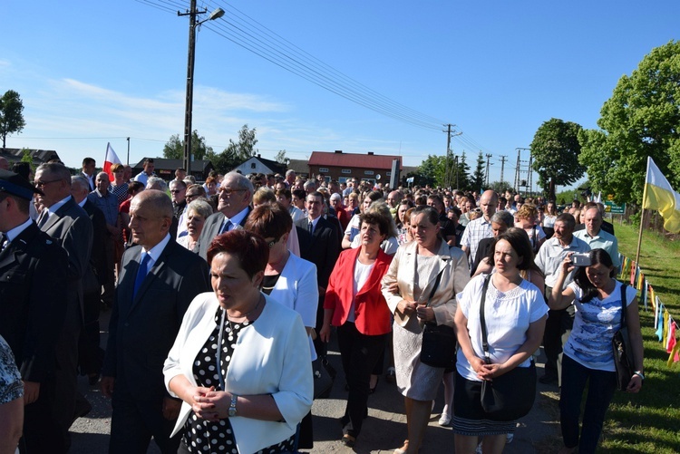 Powitanie ikony MB Częstochowskiej w Oszkowicach