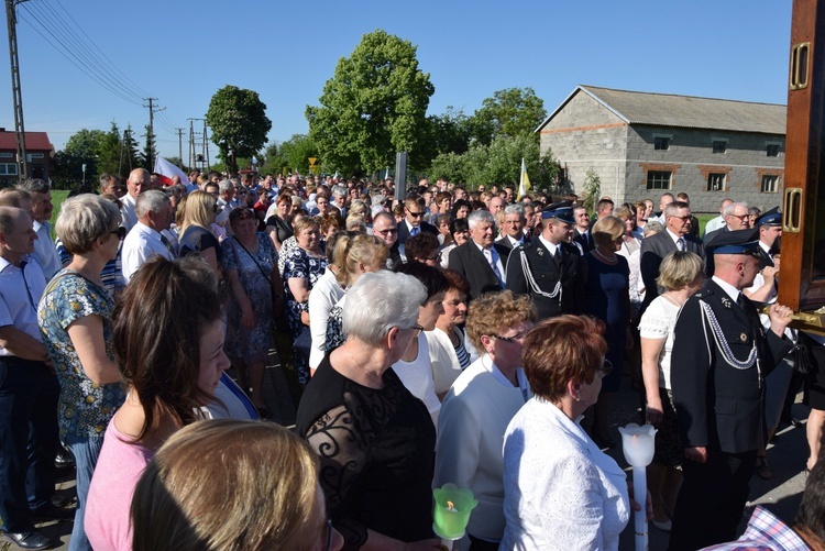 Powitanie ikony MB Częstochowskiej w Oszkowicach