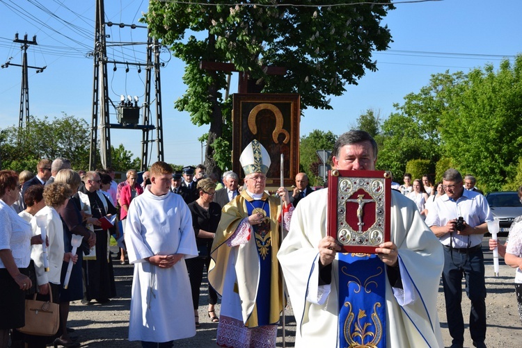 Powitanie ikony MB Częstochowskiej w Oszkowicach