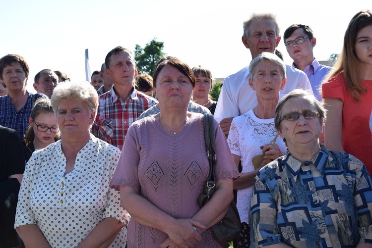 Powitanie ikony MB Częstochowskiej w Oszkowicach