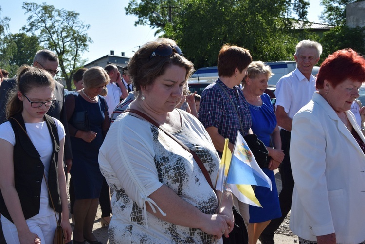 Powitanie ikony MB Częstochowskiej w Oszkowicach