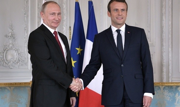 Macron za wzmocnieniem partnerstwa z Rosją w walce z terroryzmem