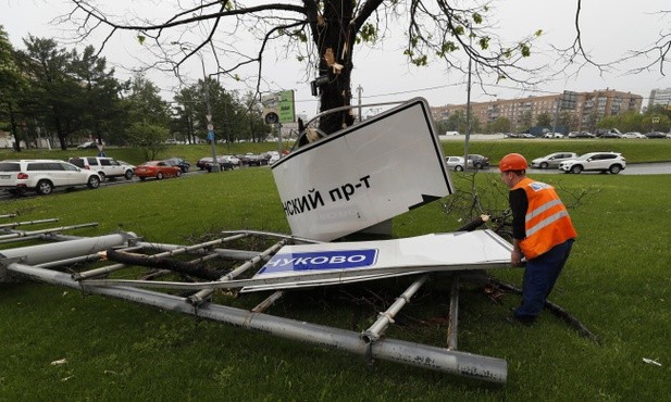 Rosja: Co najmniej 11 ofiar śmiertelnych wichury