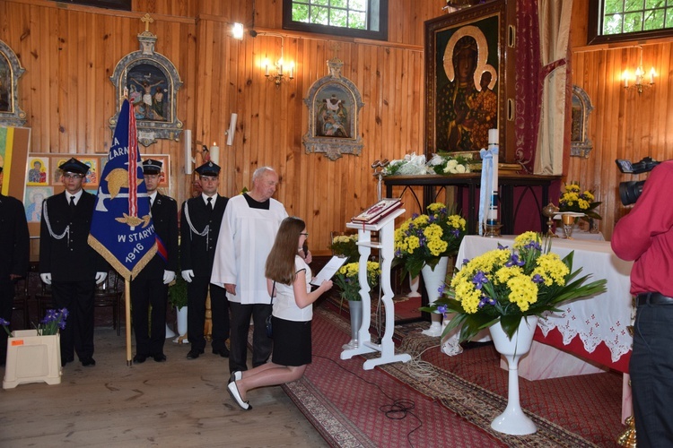 Powianie ikony MB Częstochowskiej w Starym Waliszewie