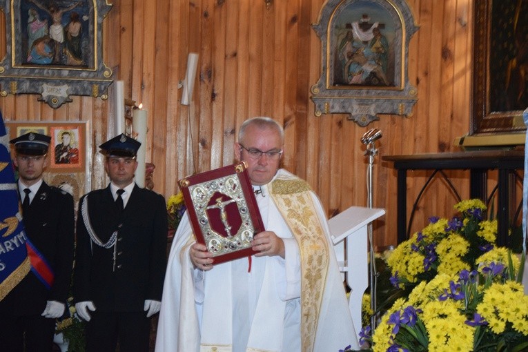 Powianie ikony MB Częstochowskiej w Starym Waliszewie