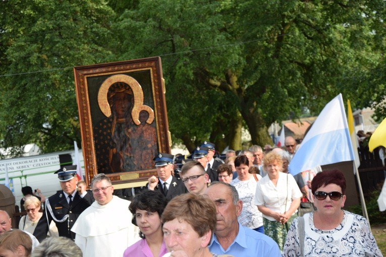 Powianie ikony MB Częstochowskiej w Starym Waliszewie