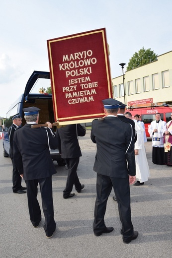 Powianie ikony MB Częstochowskiej w Starym Waliszewie