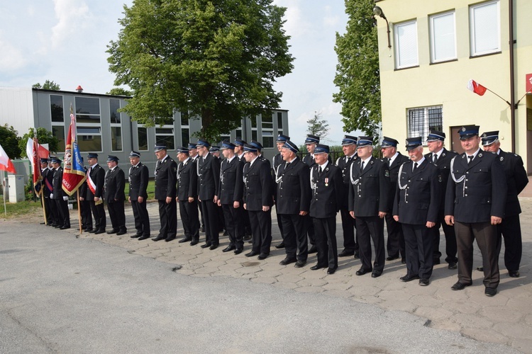 Powianie ikony MB Częstochowskiej w Starym Waliszewie