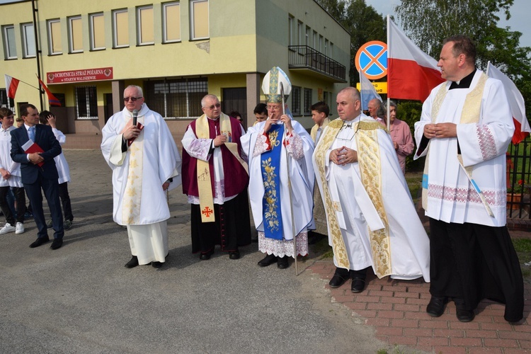 Powianie ikony MB Częstochowskiej w Starym Waliszewie