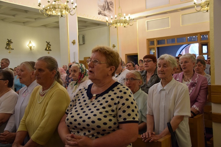 Powitanie ikony MB Częstochowskiej w Mąkolicach