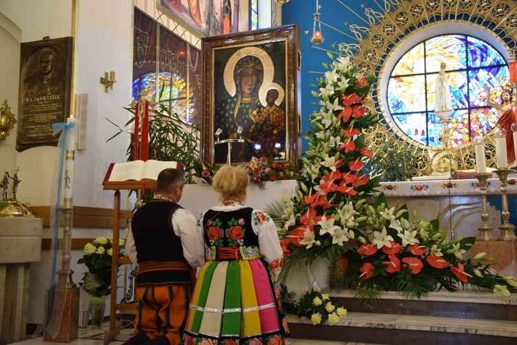 Powitanie ikony MB Częstochowskiej w Mąkolicach