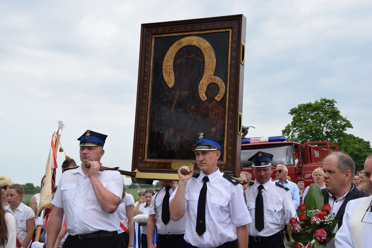 Powitanie ikony MB Częstochowskiej w Mąkolicach