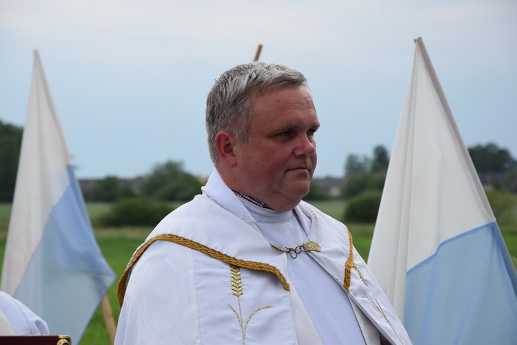 Powitanie ikony MB Częstochowskiej w Mąkolicach