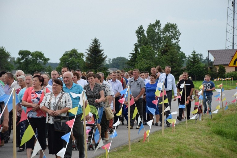 Powitanie ikony MB Częstochowskiej w Mąkolicach