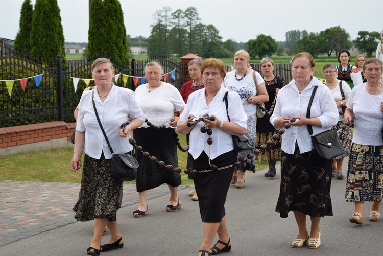 Powitanie ikony MB Częstochowskiej w Mąkolicach