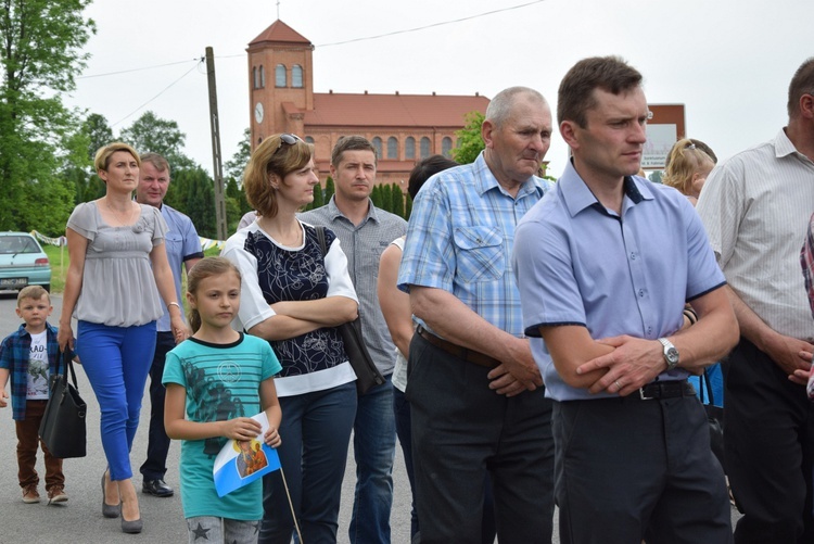 Powitanie ikony MB Częstochowskiej w Mąkolicach