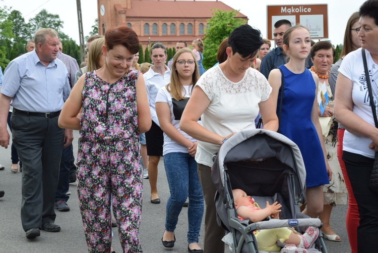 Powitanie ikony MB Częstochowskiej w Mąkolicach