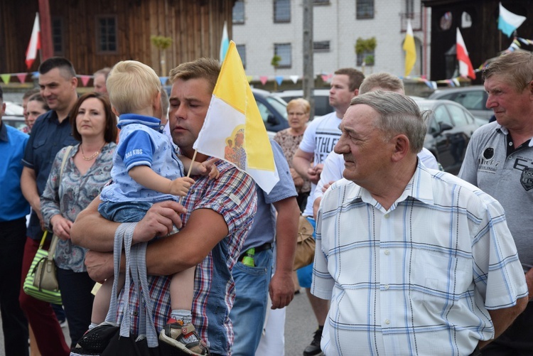 Powitanie ikony MB Częstochowskiej w Mąkolicach