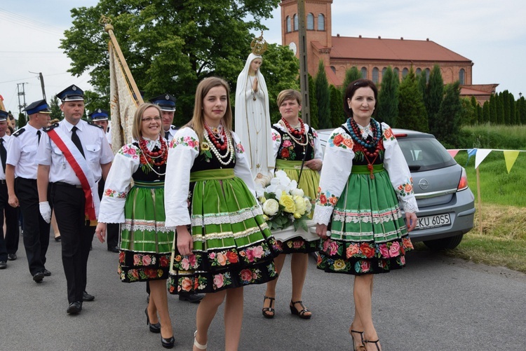 Powitanie ikony MB Częstochowskiej w Mąkolicach