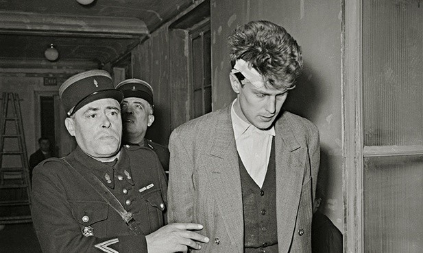 Jacques Fesch, skazany na śmierć zabójca policjanta, nawrócił się w więzieniu m.in  za sprawą orędzia z objawień fatimskich.