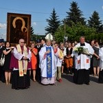 Powitanie ikony MB Częstochowskiej w parafii św. Maksymiliana w Głownie