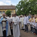 Powitanie ikony MB Częstochowskiej w parafii św. Jakuba w Głownie