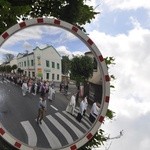 Powitanie ikony MB Częstochowskiej w parafii św. Jakuba w Głownie