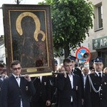 Powitanie ikony MB Częstochowskiej w parafii św. Jakuba w Głownie