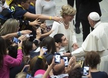 Poważna rozmowa papieża z młodymi