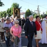 Powitanie ikony MB Częstochowskiej w parafii św. Barbary w Głownie