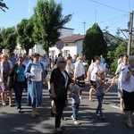 Powitanie ikony MB Częstochowskiej w parafii św. Barbary w Głownie