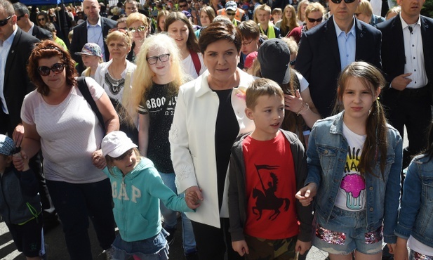 Premier Szydło na pikniku z okazji dnia dziecka