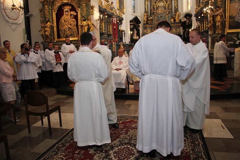 Święcenia kapłańskie w Łowiczu