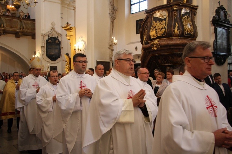 Święcenia kapłańskie w Łowiczu
